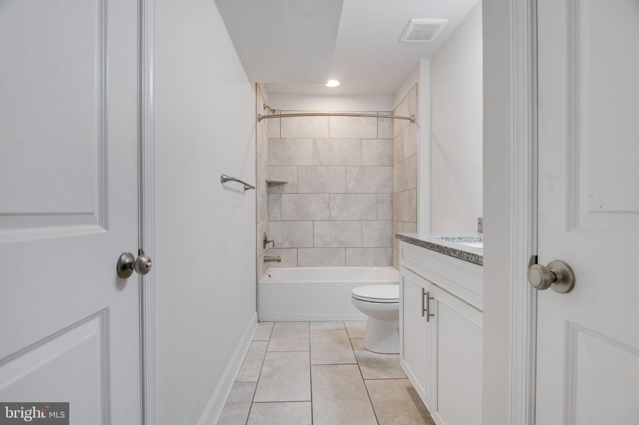 TANYARD COVE - Residential Lease