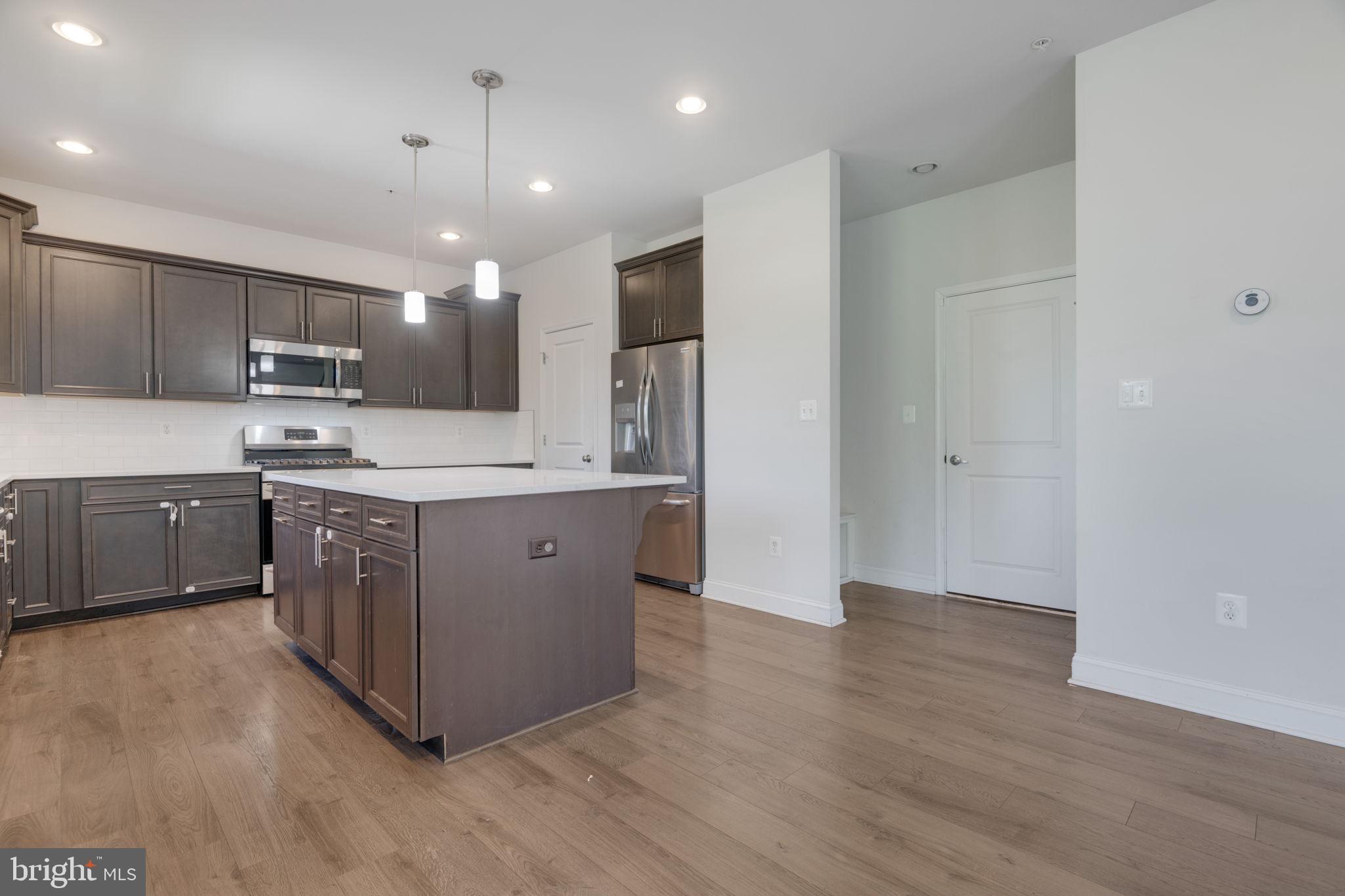 TANYARD COVE - Residential Lease