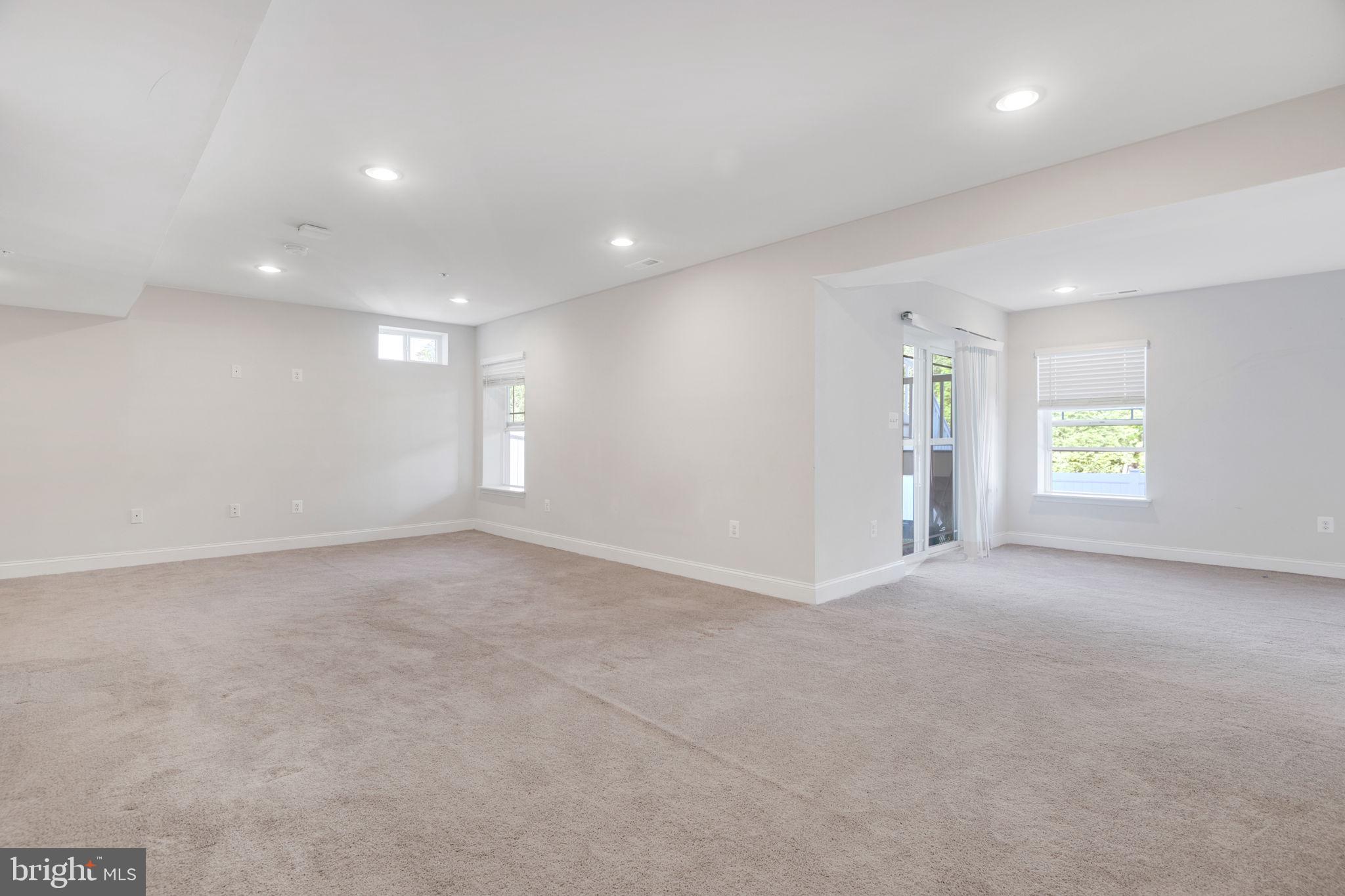 TANYARD COVE - Residential Lease