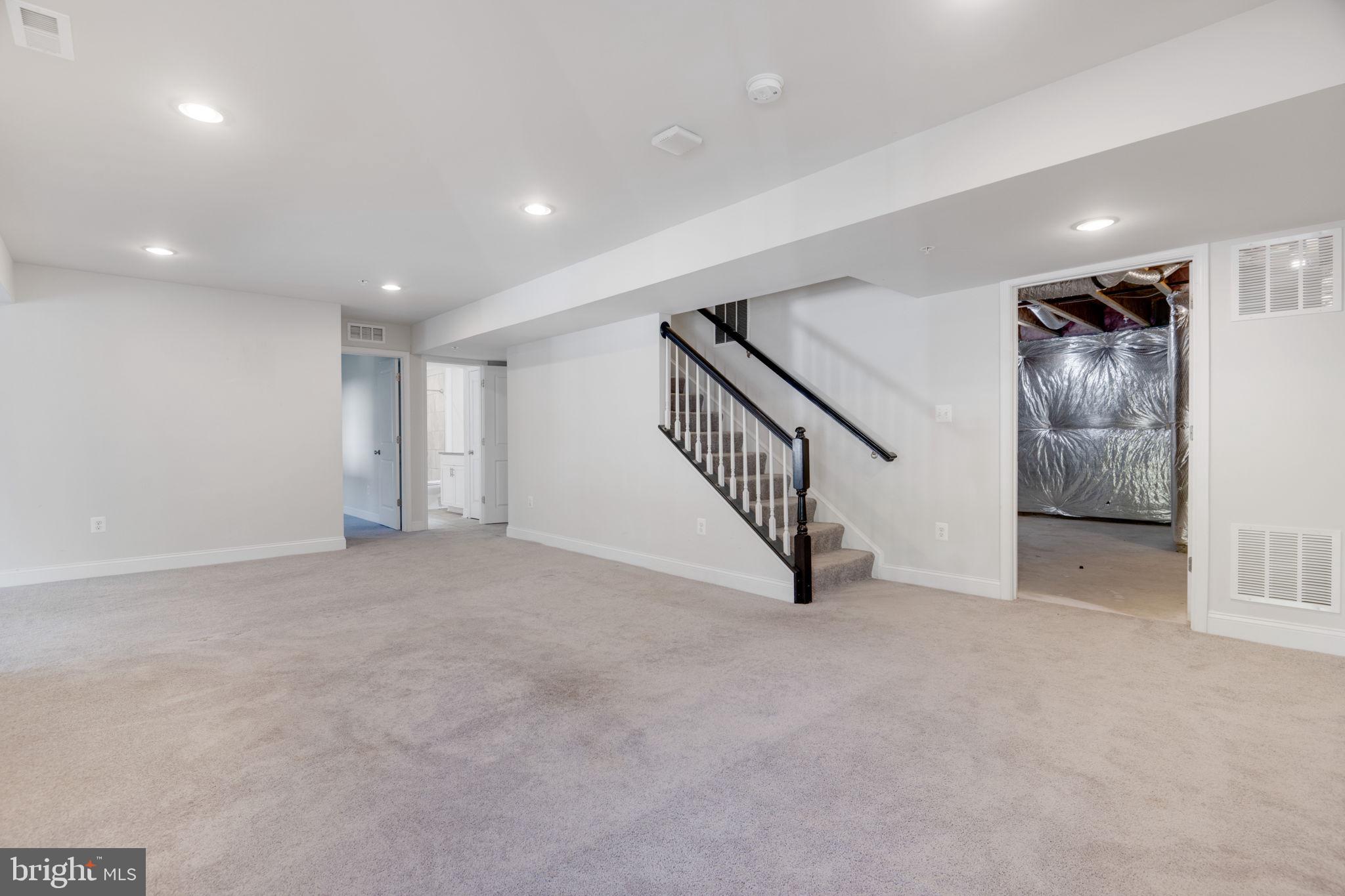 TANYARD COVE - Residential Lease