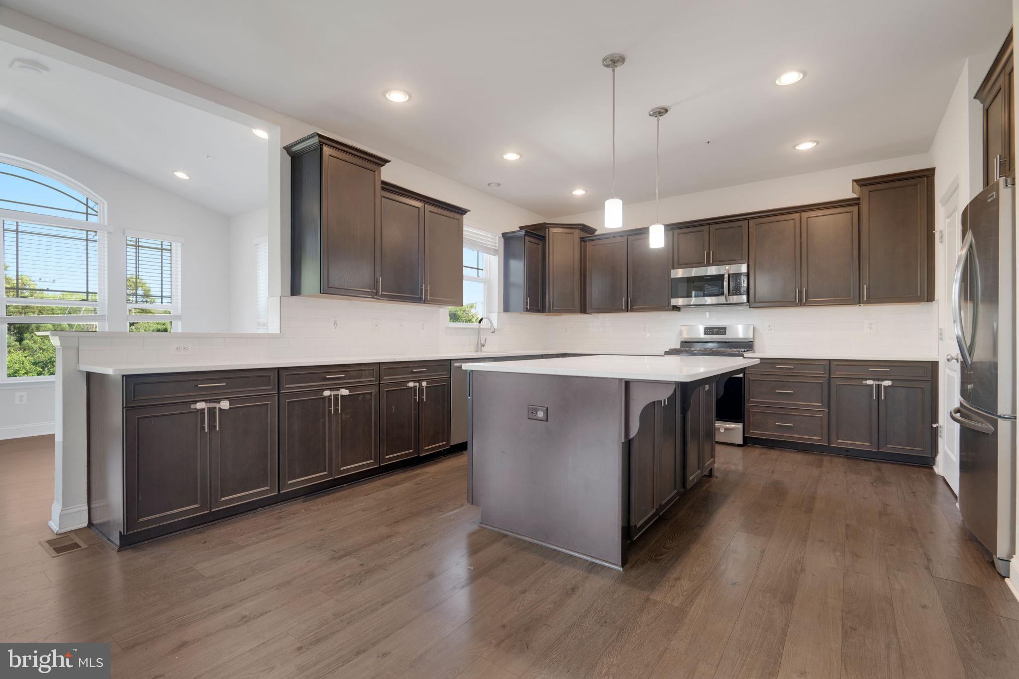 TANYARD COVE - Residential Lease