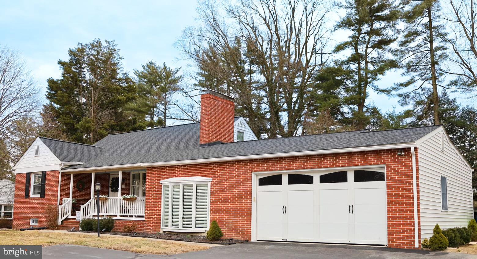 19 LAKE DRIVE