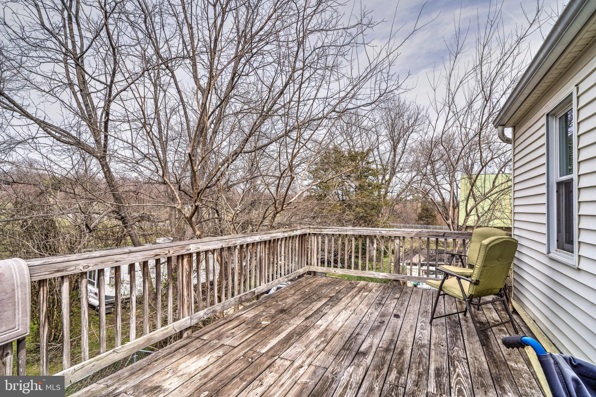 FAIRVIEW VILLAGE - Residential