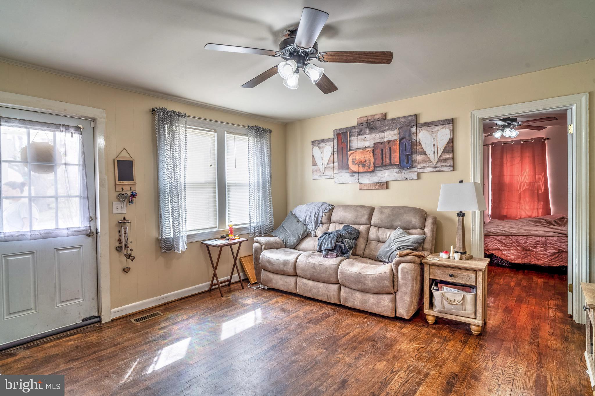 FAIRVIEW VILLAGE - Residential