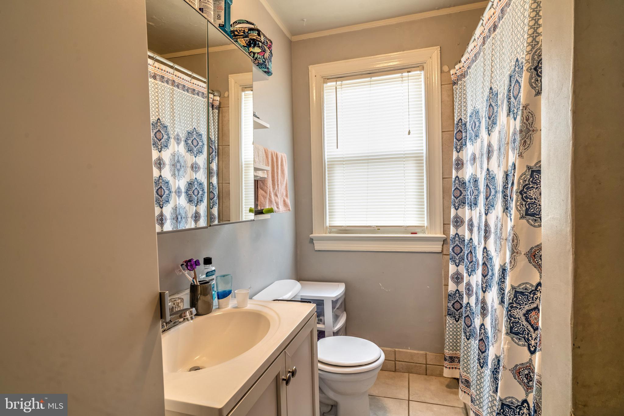 FAIRVIEW VILLAGE - Residential