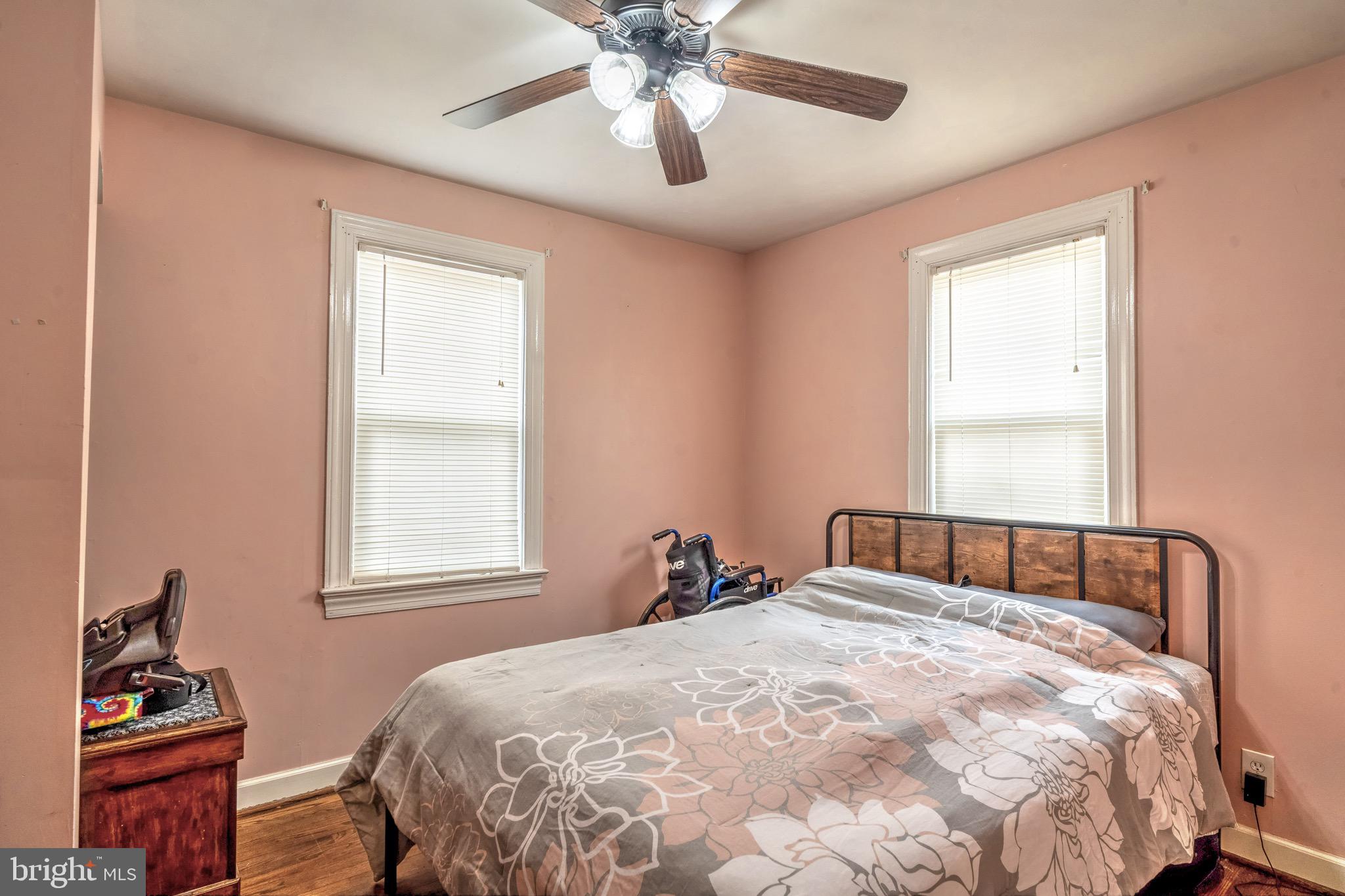 FAIRVIEW VILLAGE - Residential