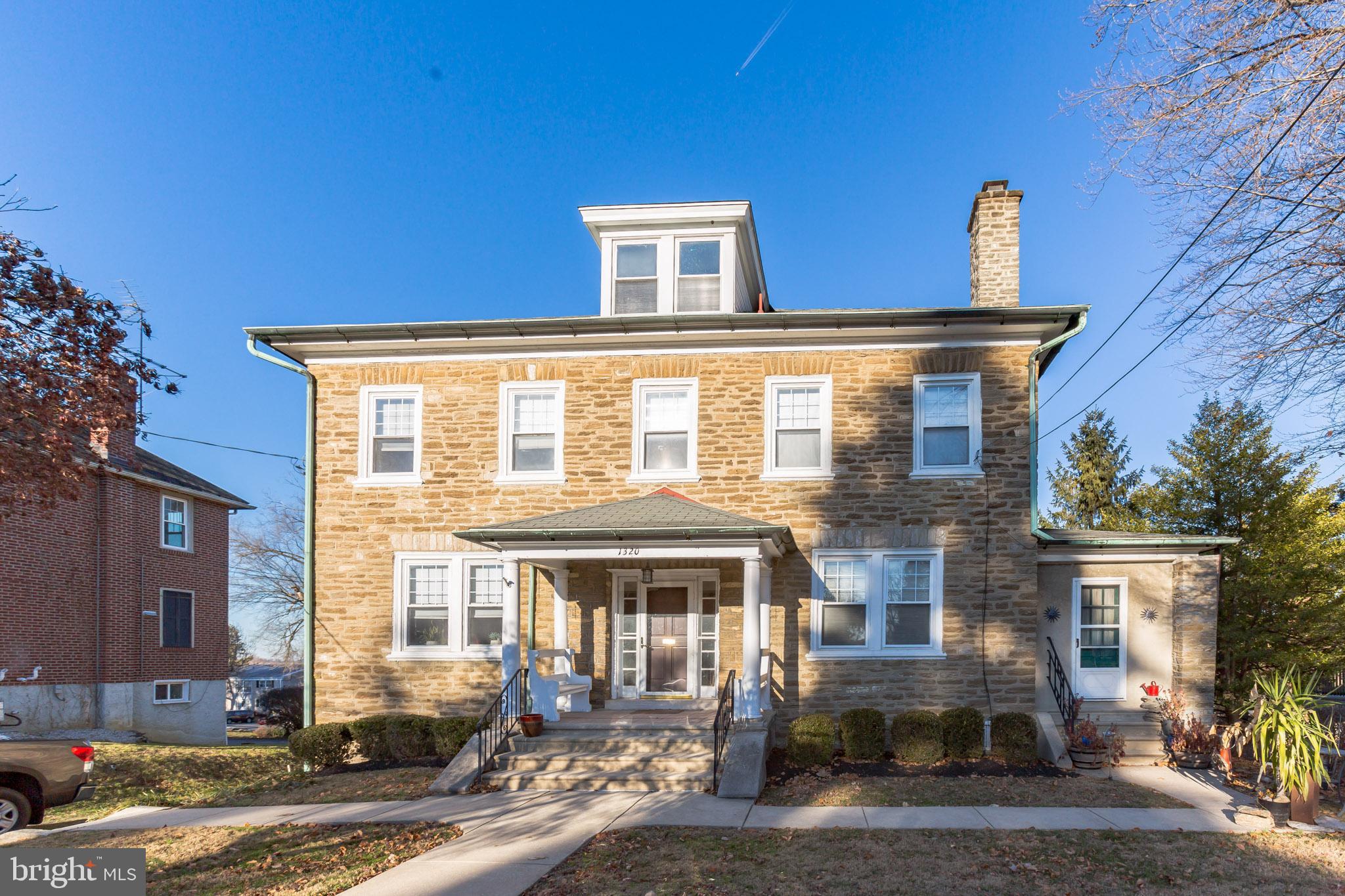 CONSHOHOCKEN - Residential Lease