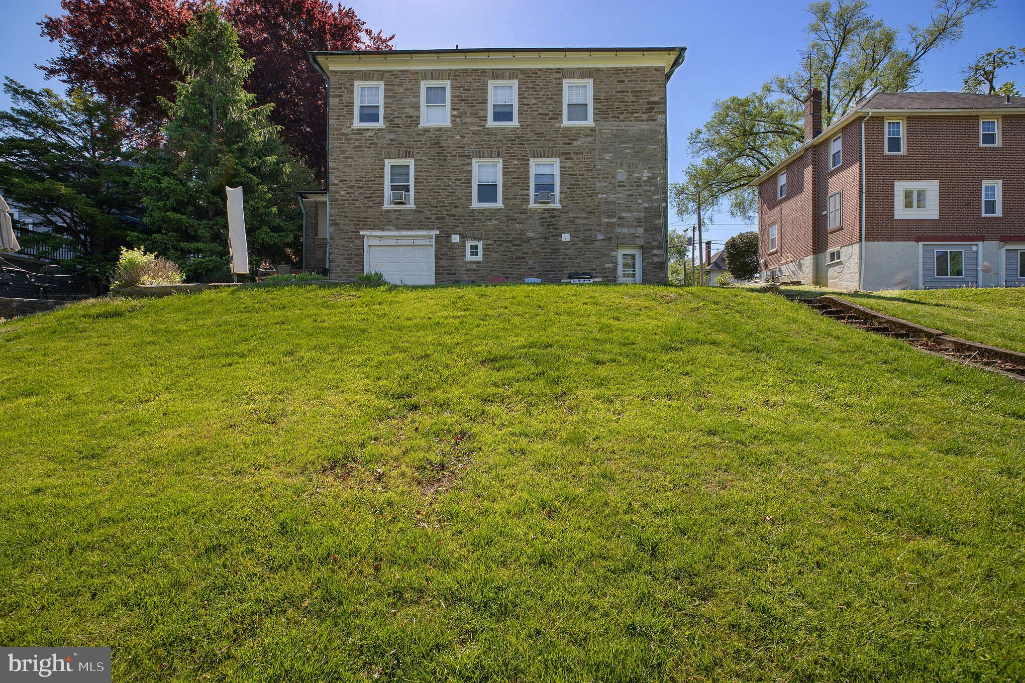 CONSHOHOCKEN - Residential Lease