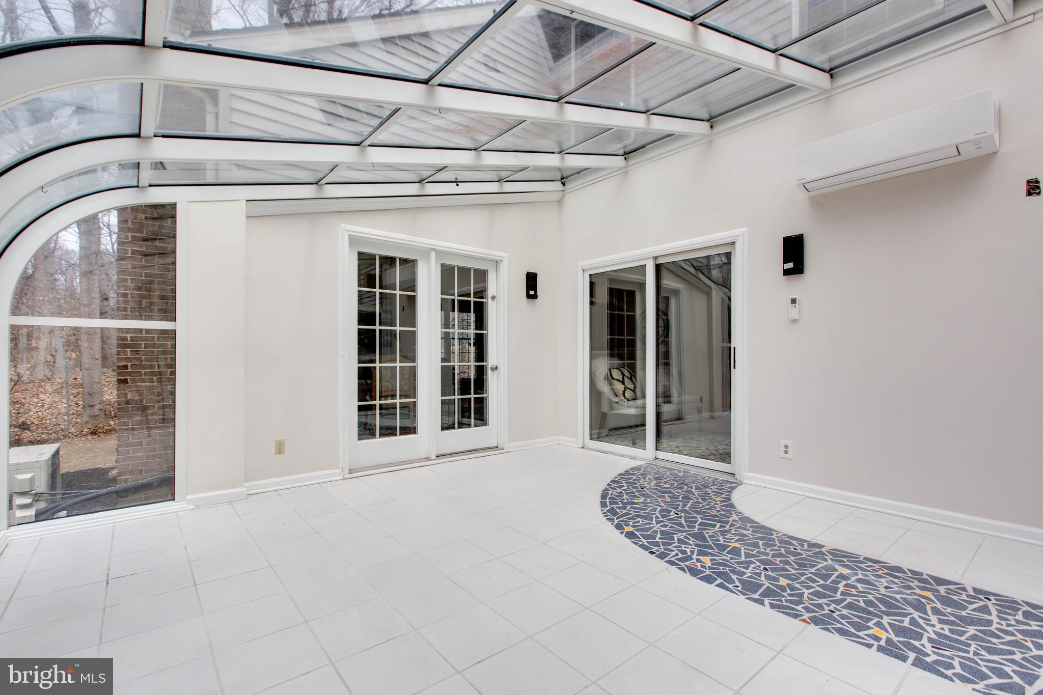 ST JOHNS GREEN - Residential