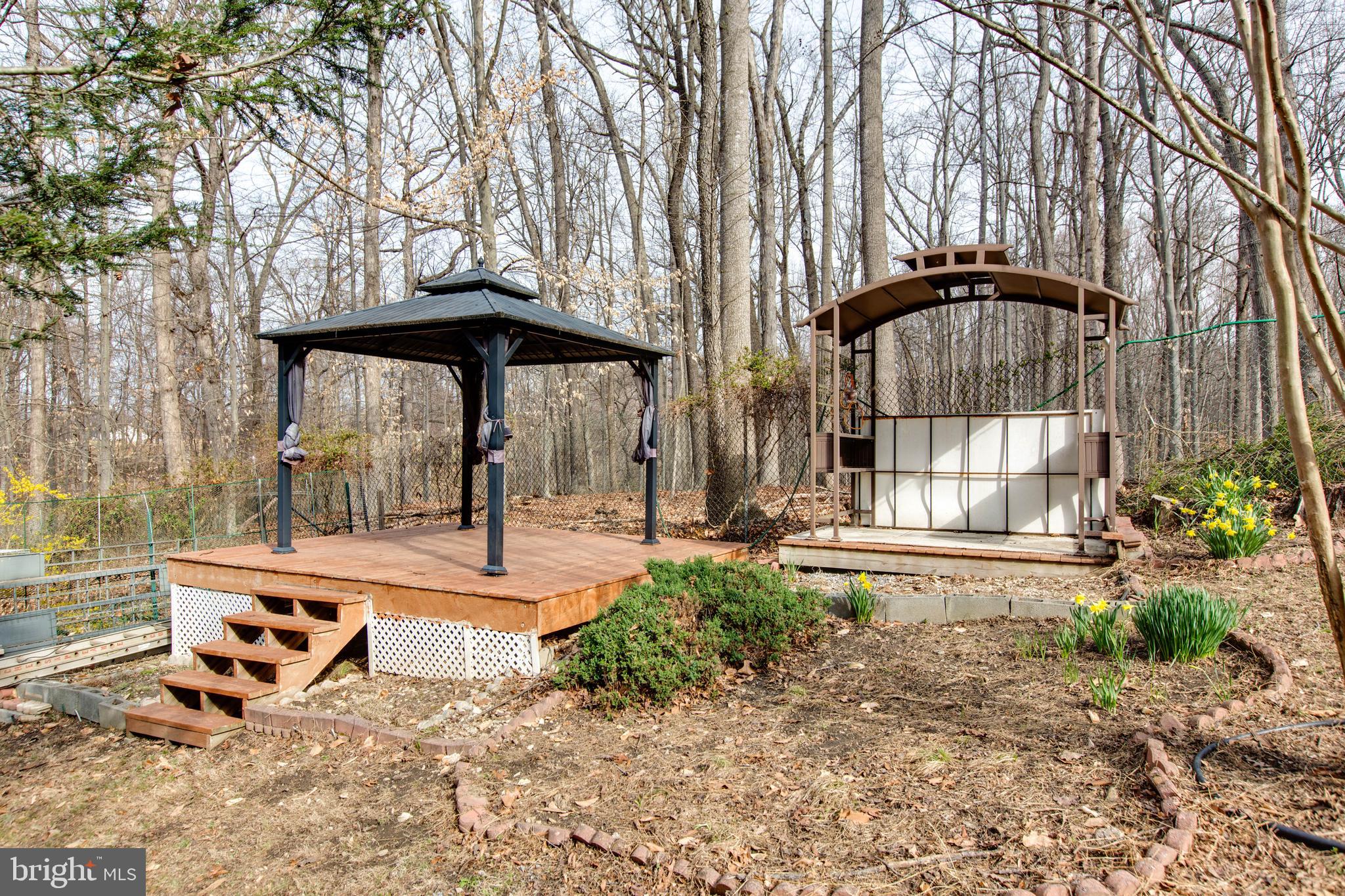 ST JOHNS GREEN - Residential