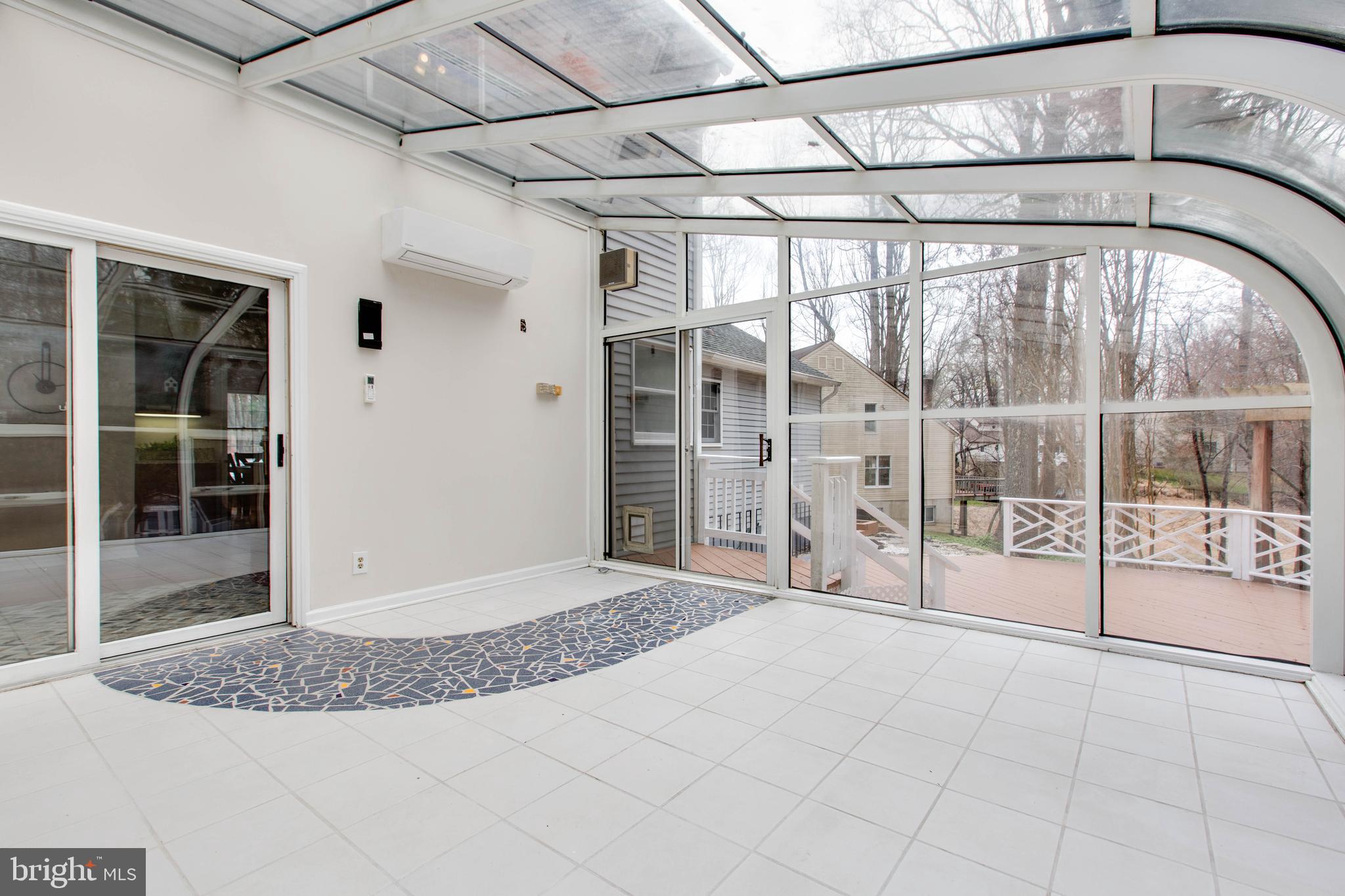 ST JOHNS GREEN - Residential