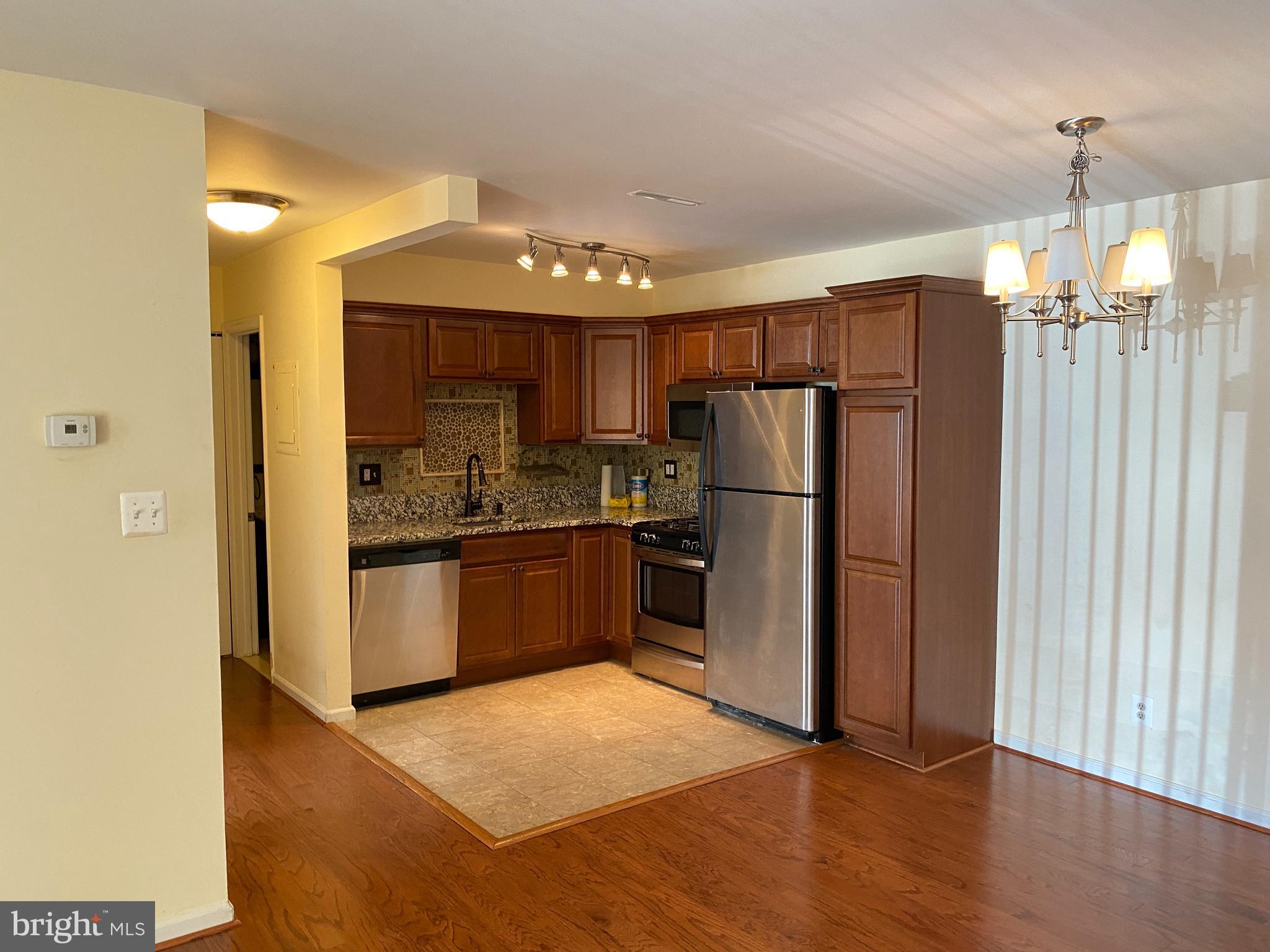 BURKE COVE - Residential Lease