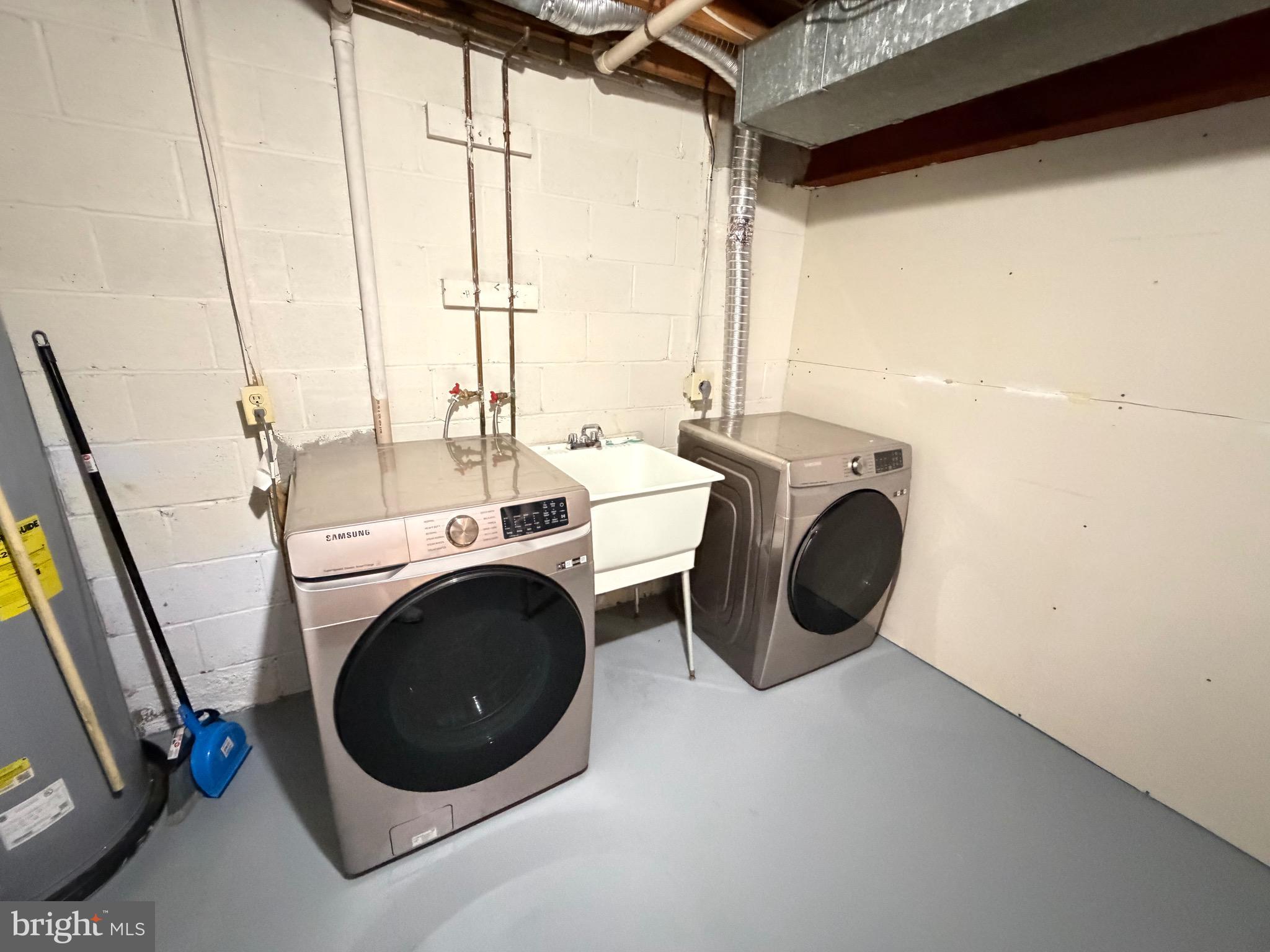 SHANNON STATION - Residential