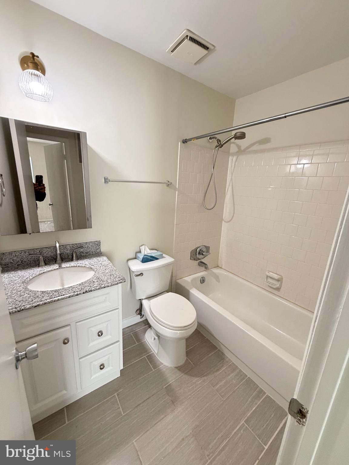 SHANNON STATION - Residential