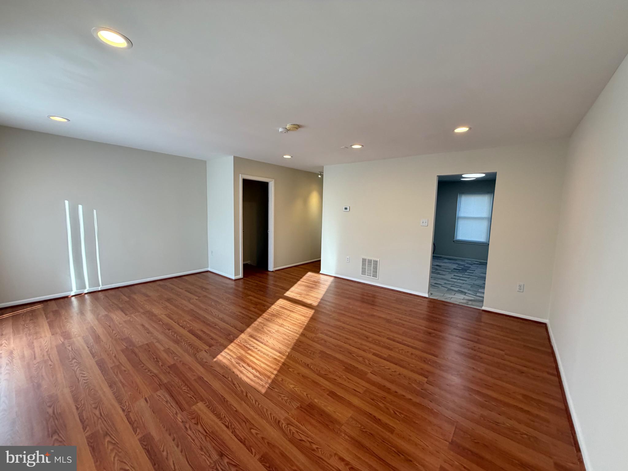 SHANNON STATION - Residential