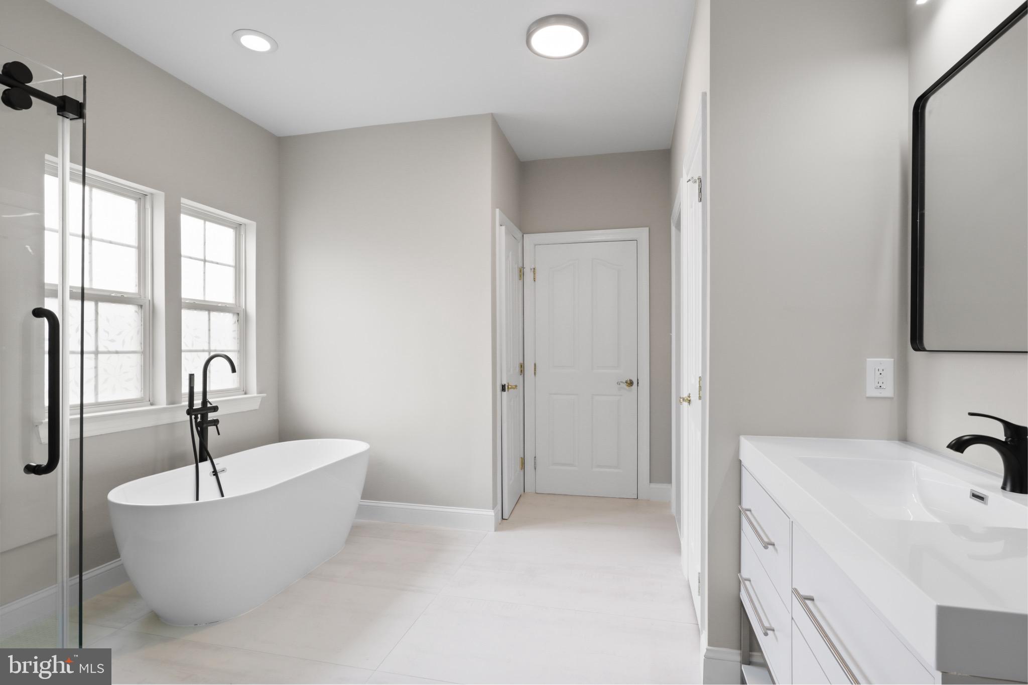 POTOMAC OAKS - Residential