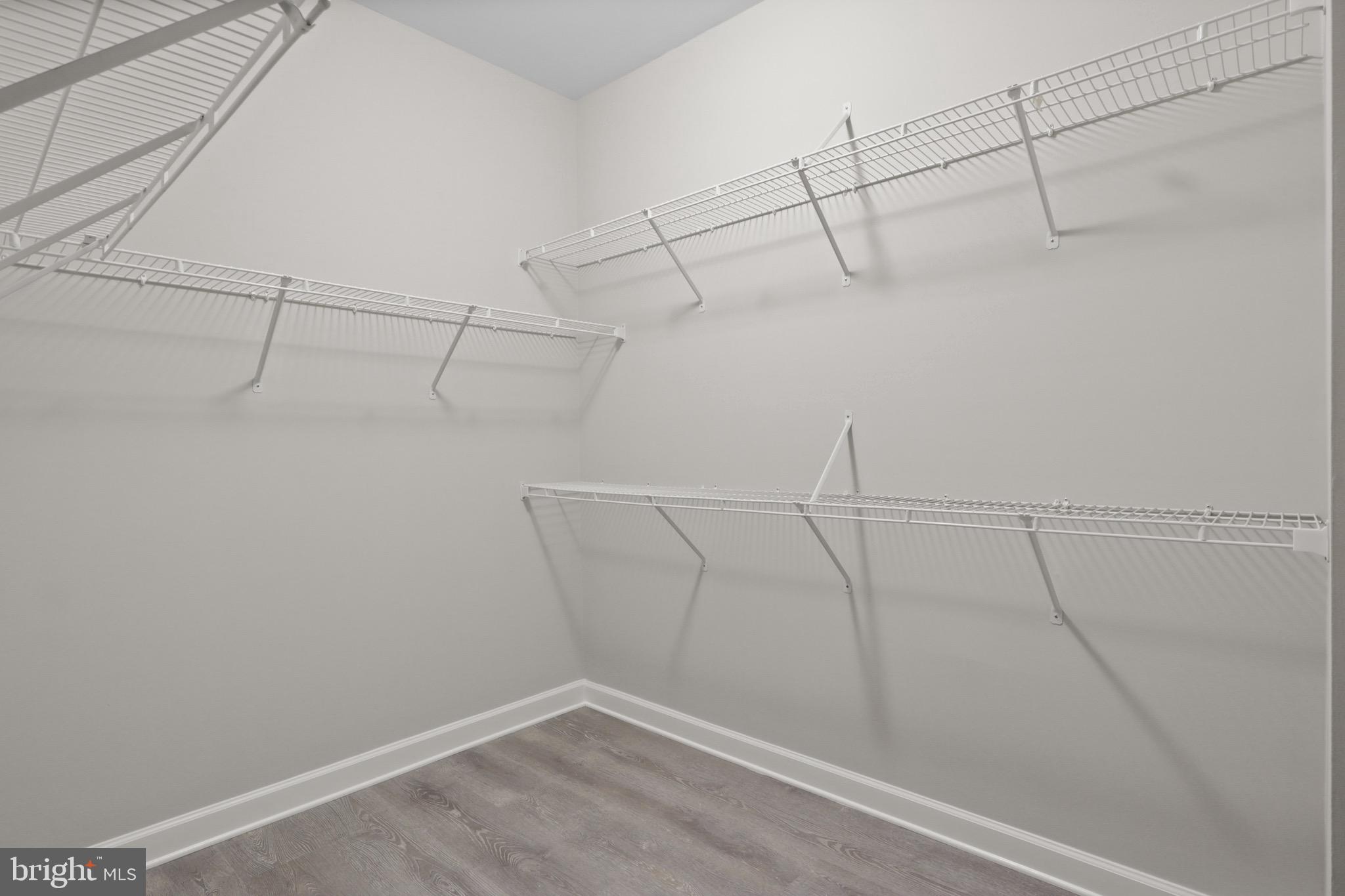 POTOMAC OAKS - Residential