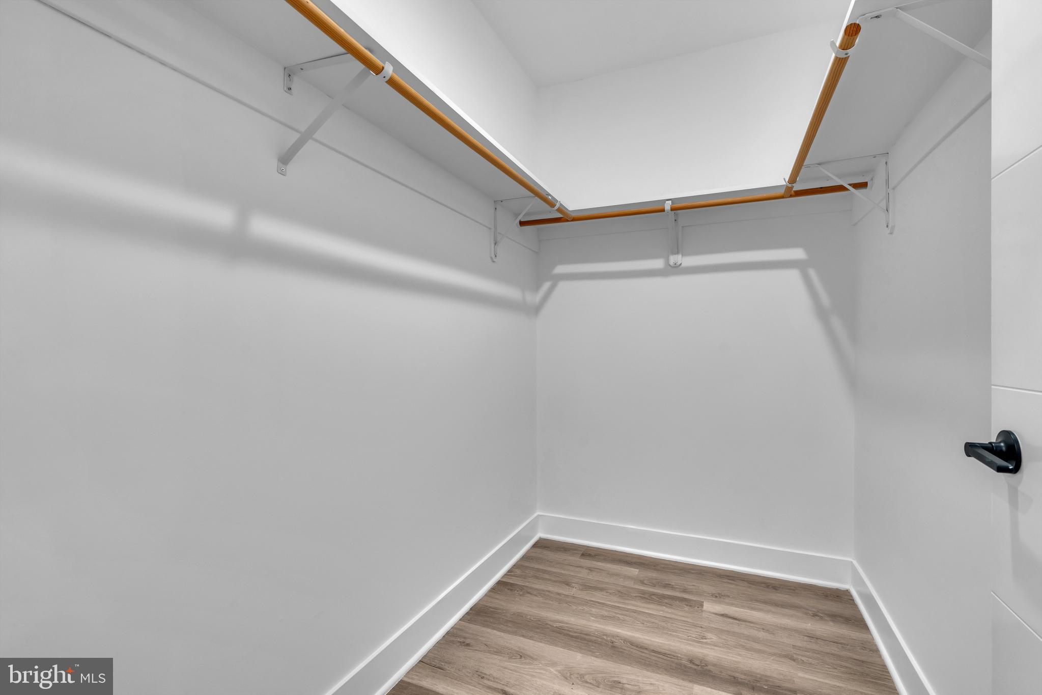 OLDE KENSINGTON - Residential Lease