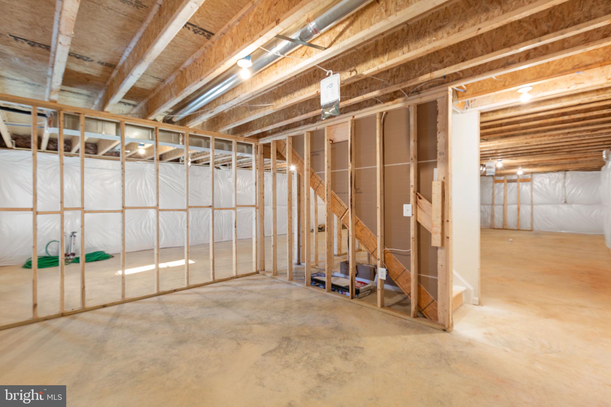 FRESHWATER ESTATES - Residential