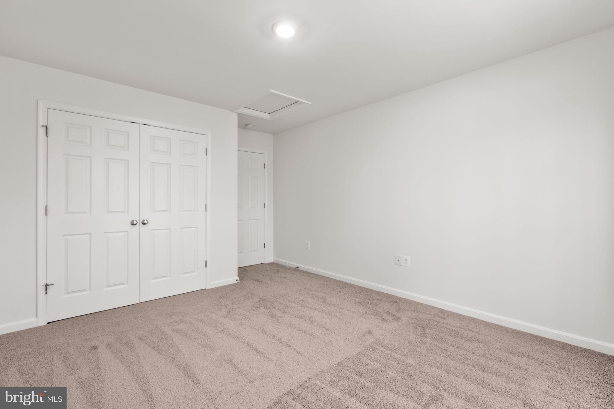 FRESHWATER ESTATES - Residential