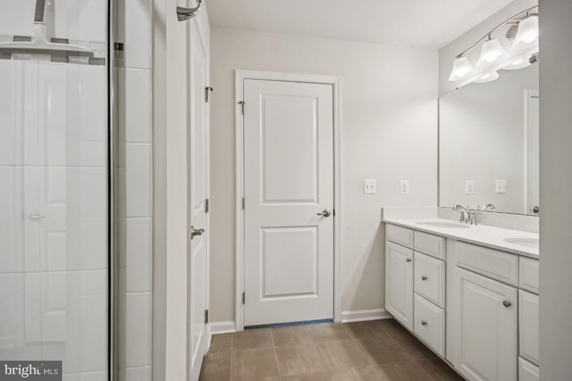 LEES PARKE - Residential