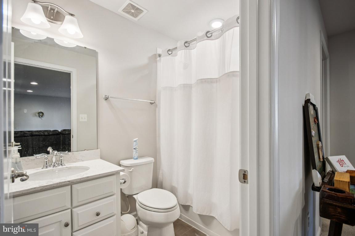 LEES PARKE - Residential