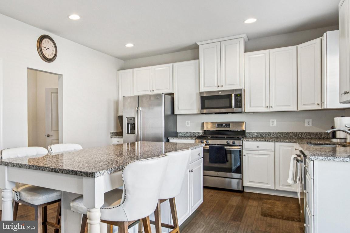 LEES PARKE - Residential