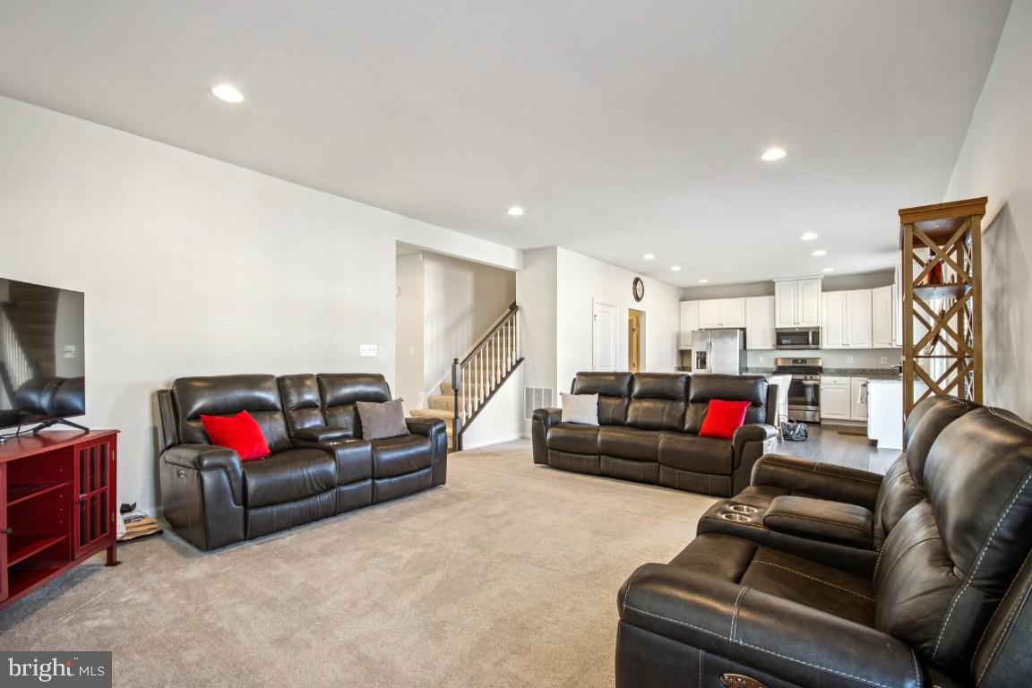 LEES PARKE - Residential