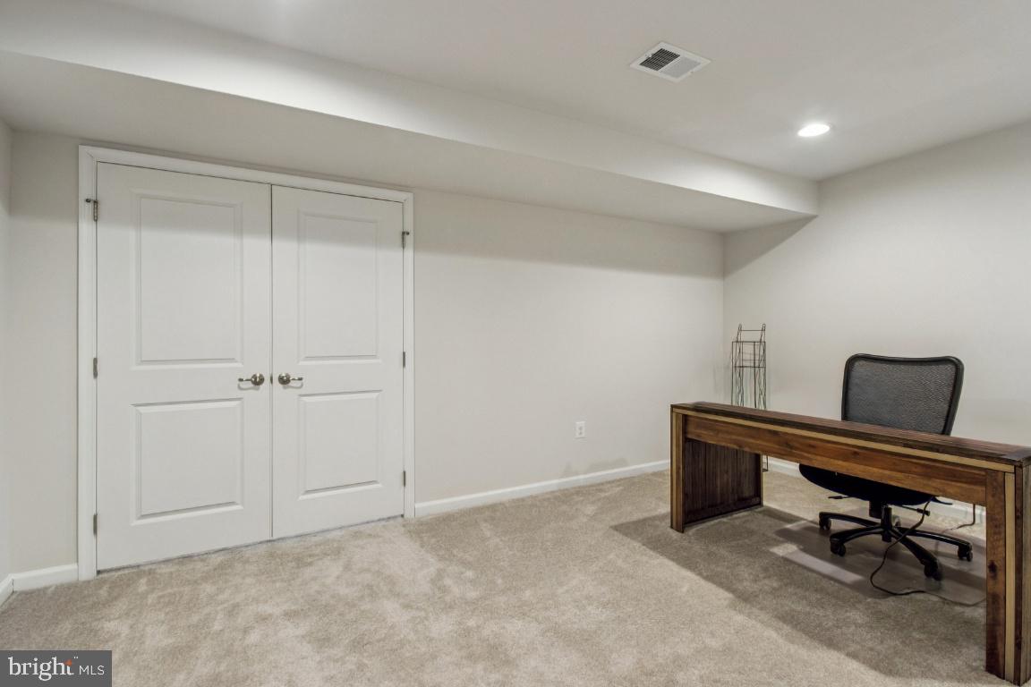 LEES PARKE - Residential