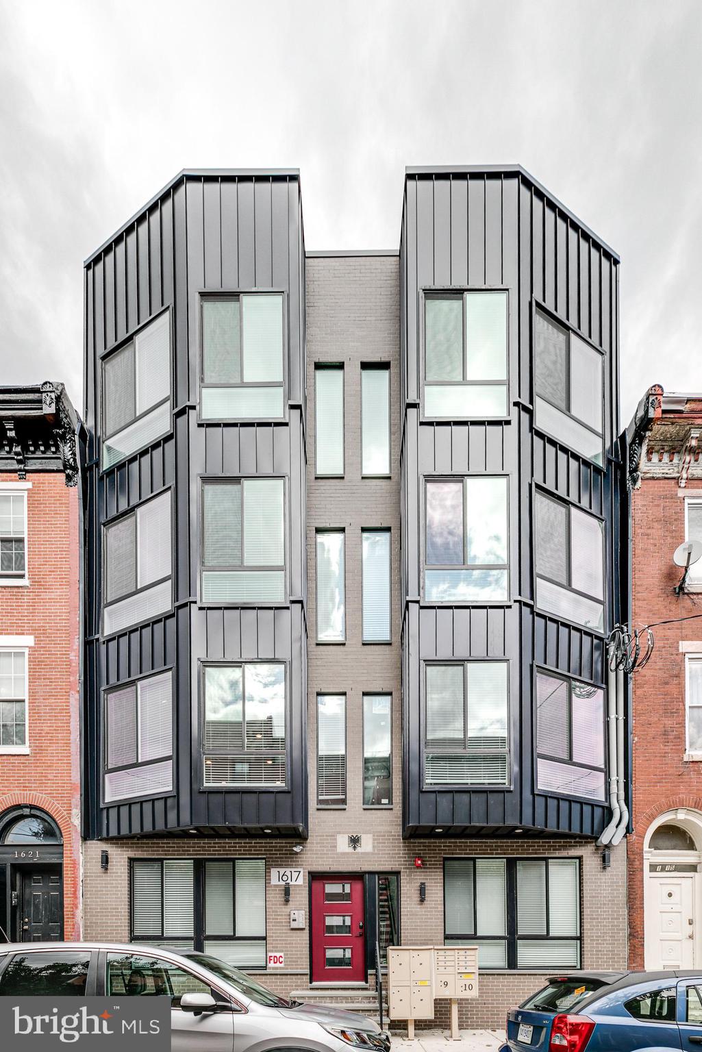 FAIRMOUNT - Residential Lease