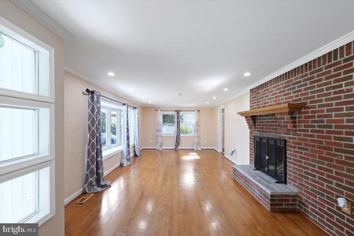 GLYMONT - Residential