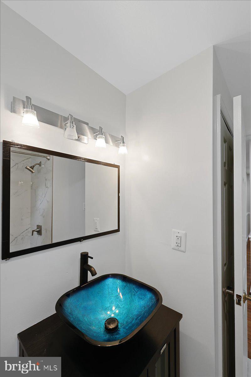 GLYMONT - Residential