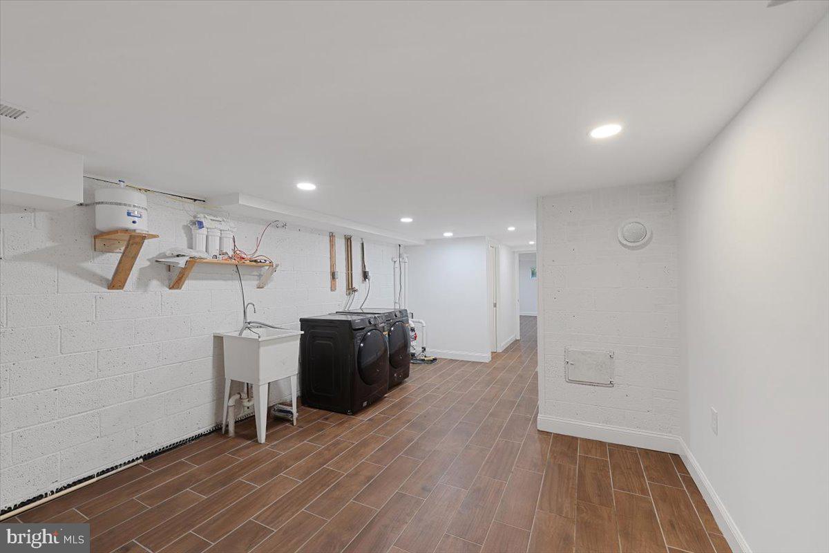 GLYMONT - Residential