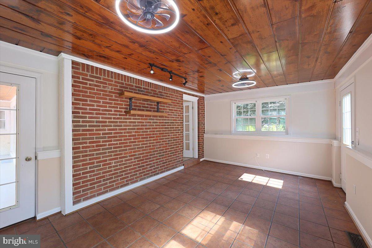 GLYMONT - Residential