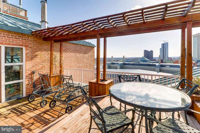 HARBOR EAST - Residential Lease