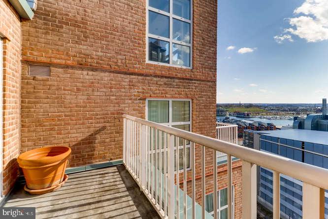 HARBOR EAST - Residential Lease