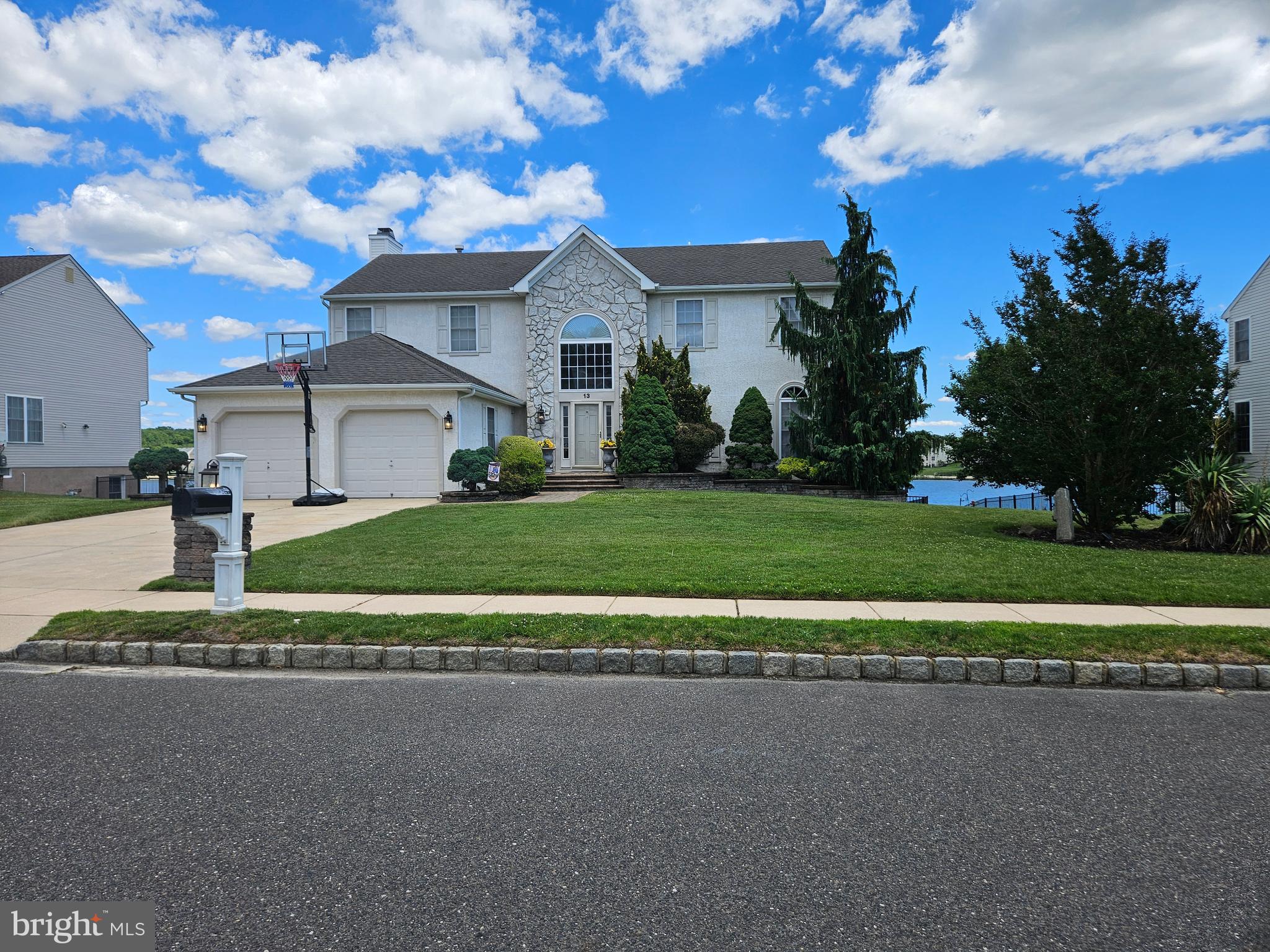 13 WATERVIEW DRIVE