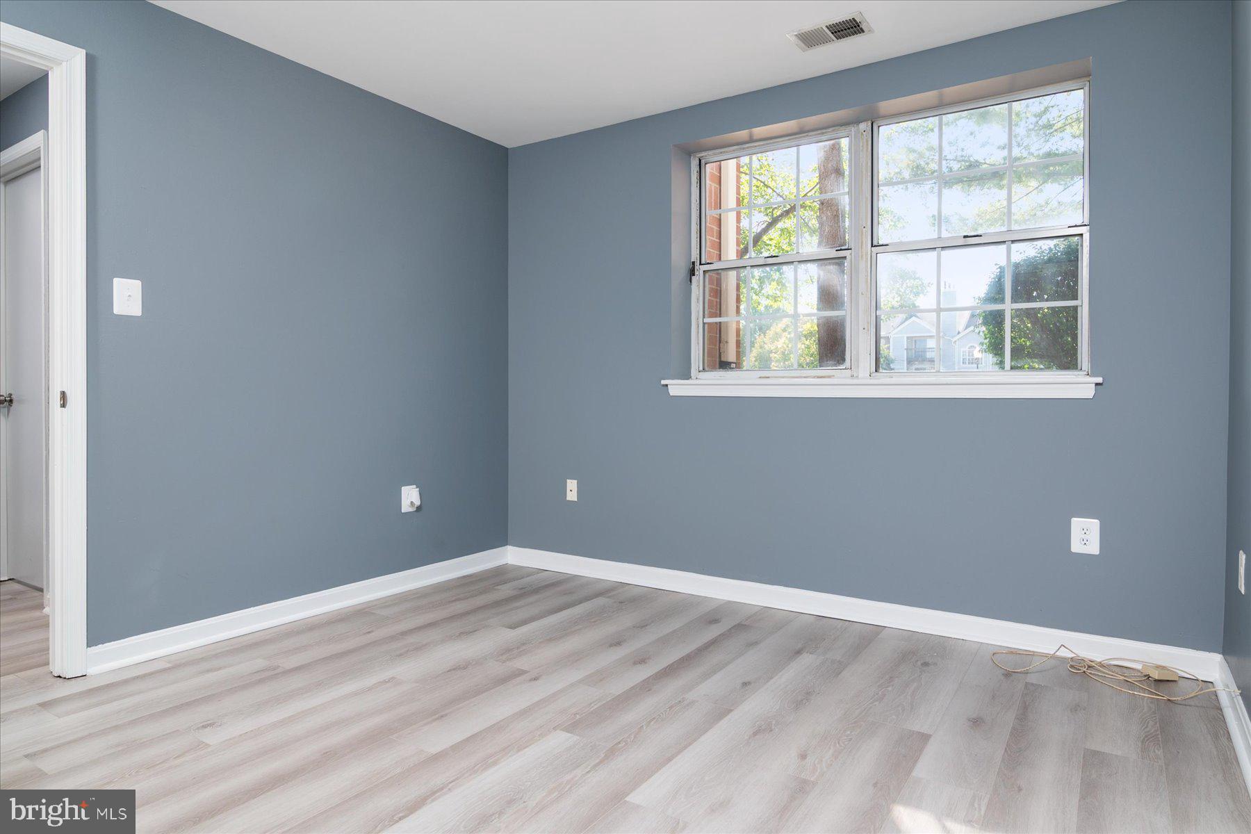 CROMWELL FOUNTAIN - Residential Lease