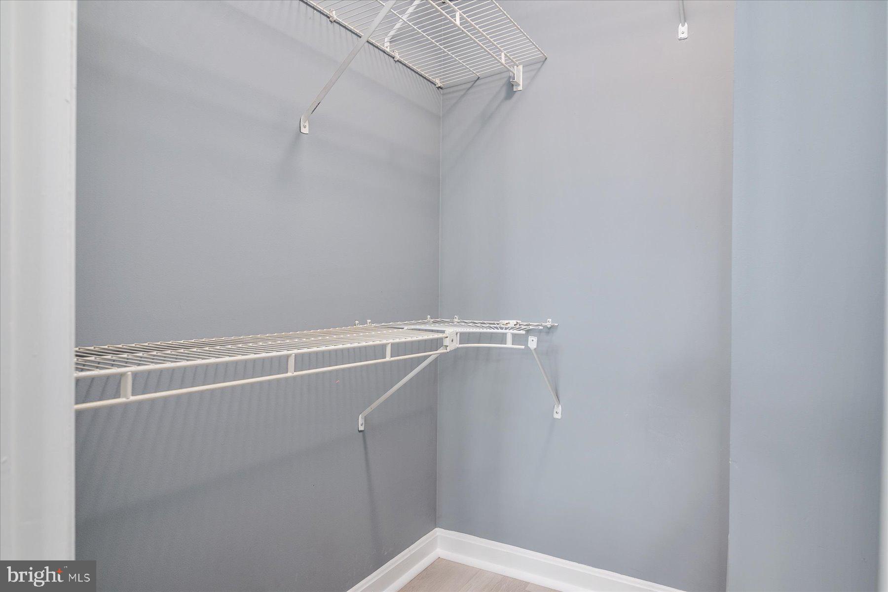 CROMWELL FOUNTAIN - Residential Lease