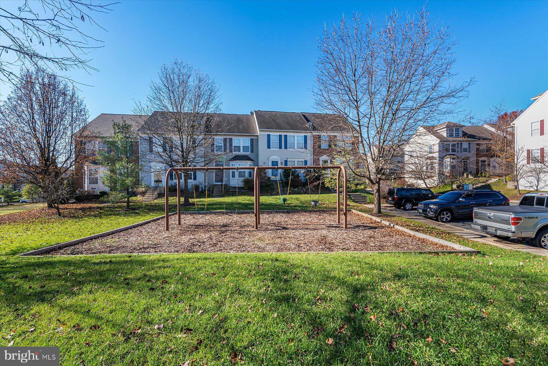 CROMWELL FOUNTAIN - Residential Lease