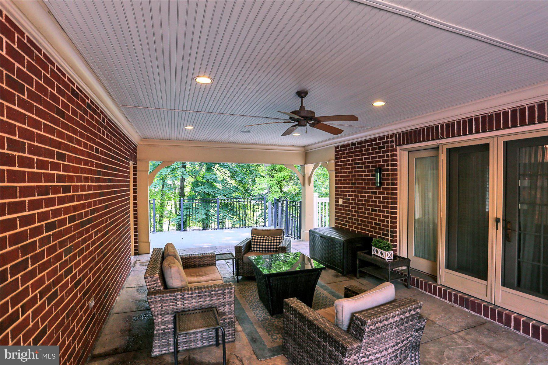 THE CLIFFS - Residential