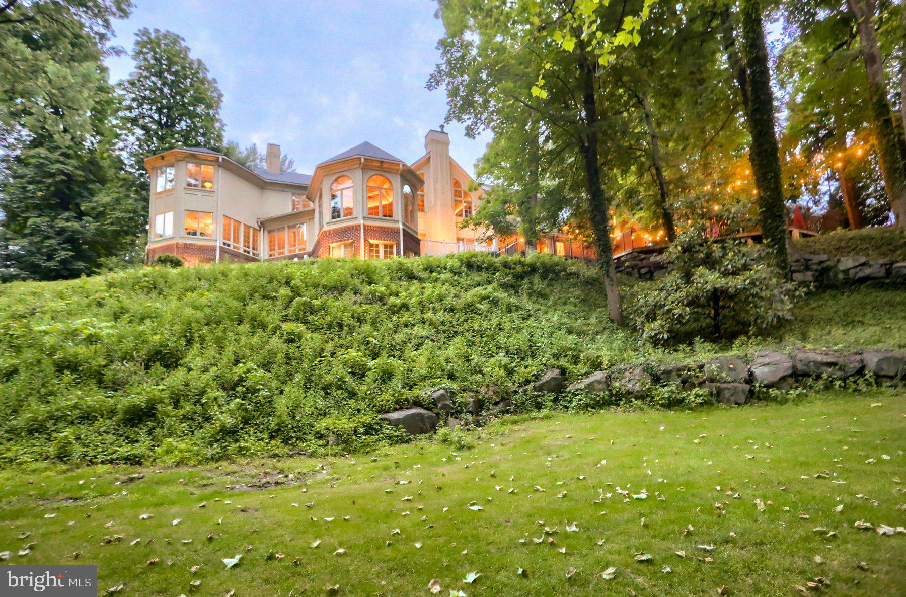 THE CLIFFS - Residential