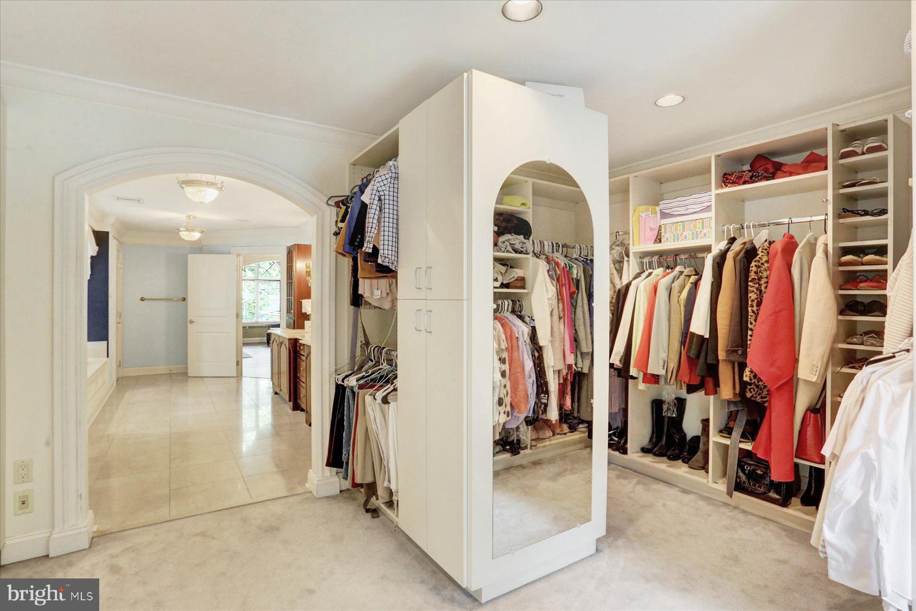 THE CLIFFS - Residential