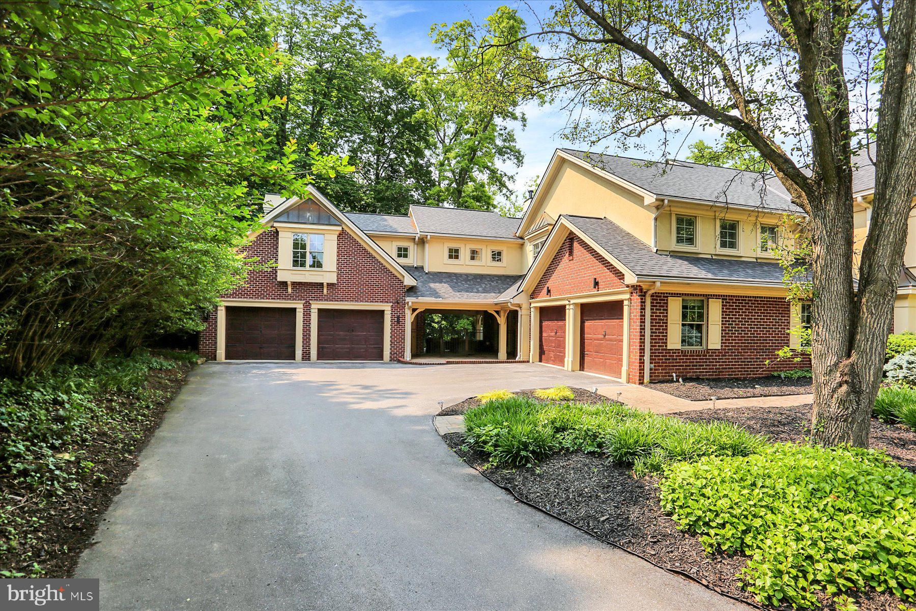 THE CLIFFS - Residential