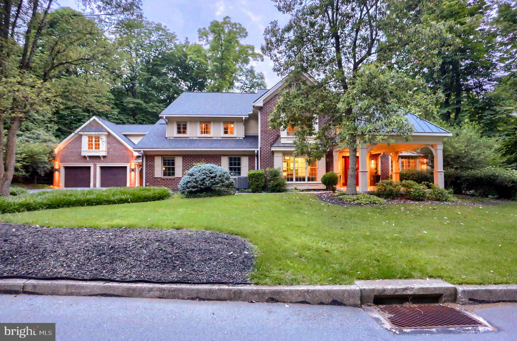 THE CLIFFS - Residential