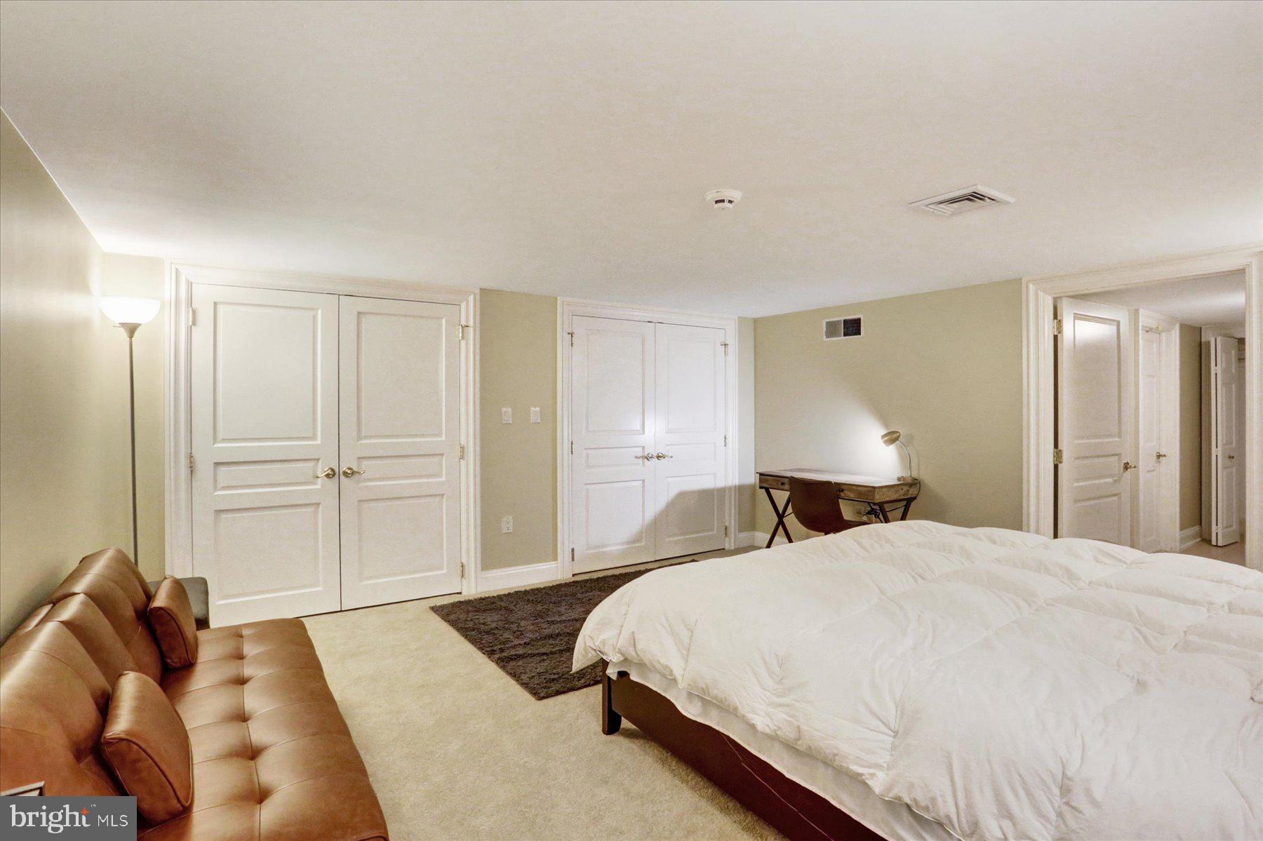 THE CLIFFS - Residential