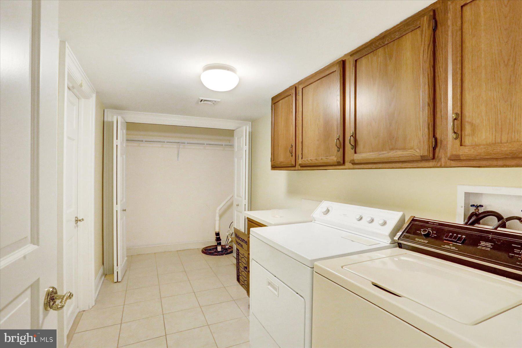 THE CLIFFS - Residential