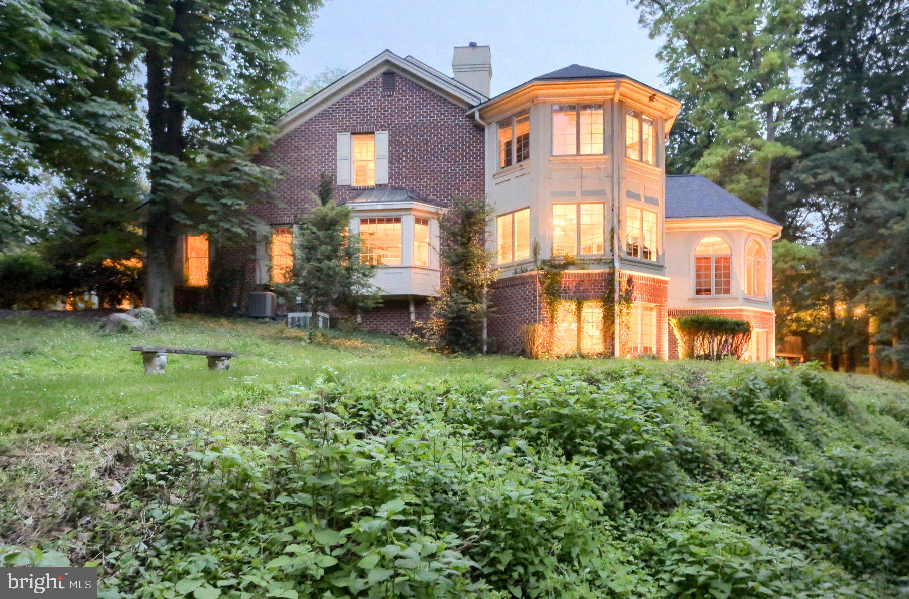 THE CLIFFS - Residential