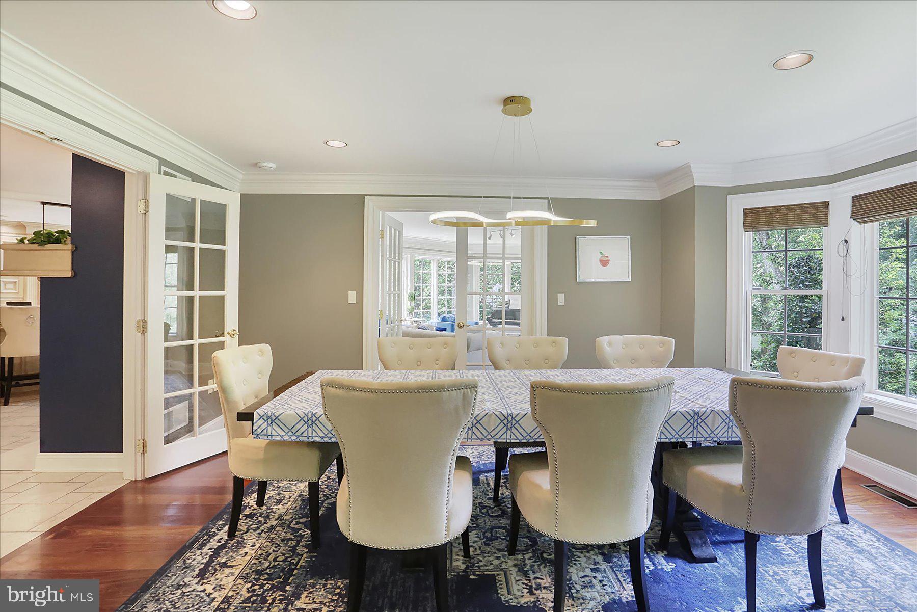 THE CLIFFS - Residential