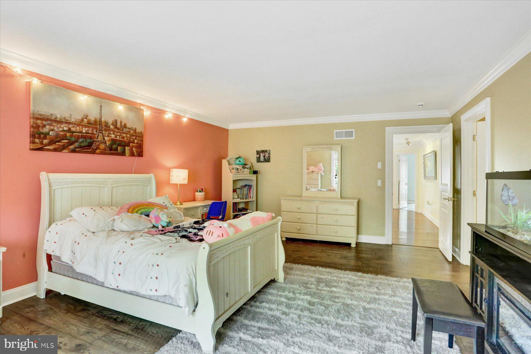 THE CLIFFS - Residential